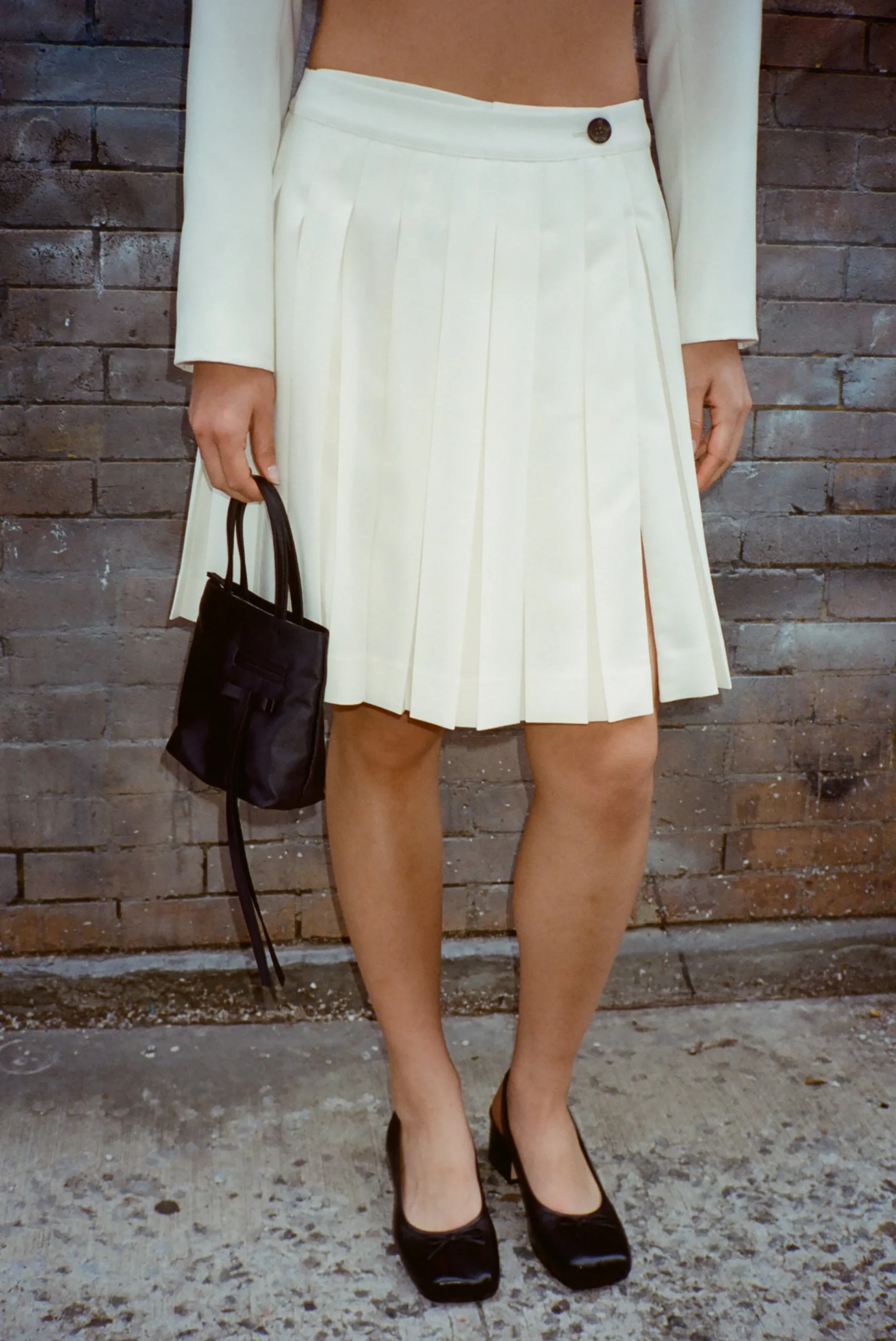 astra_skort_in_bone_5.webp SANDY LIANG ASTRA SKORT IN BONE> Uniform | Bridal
