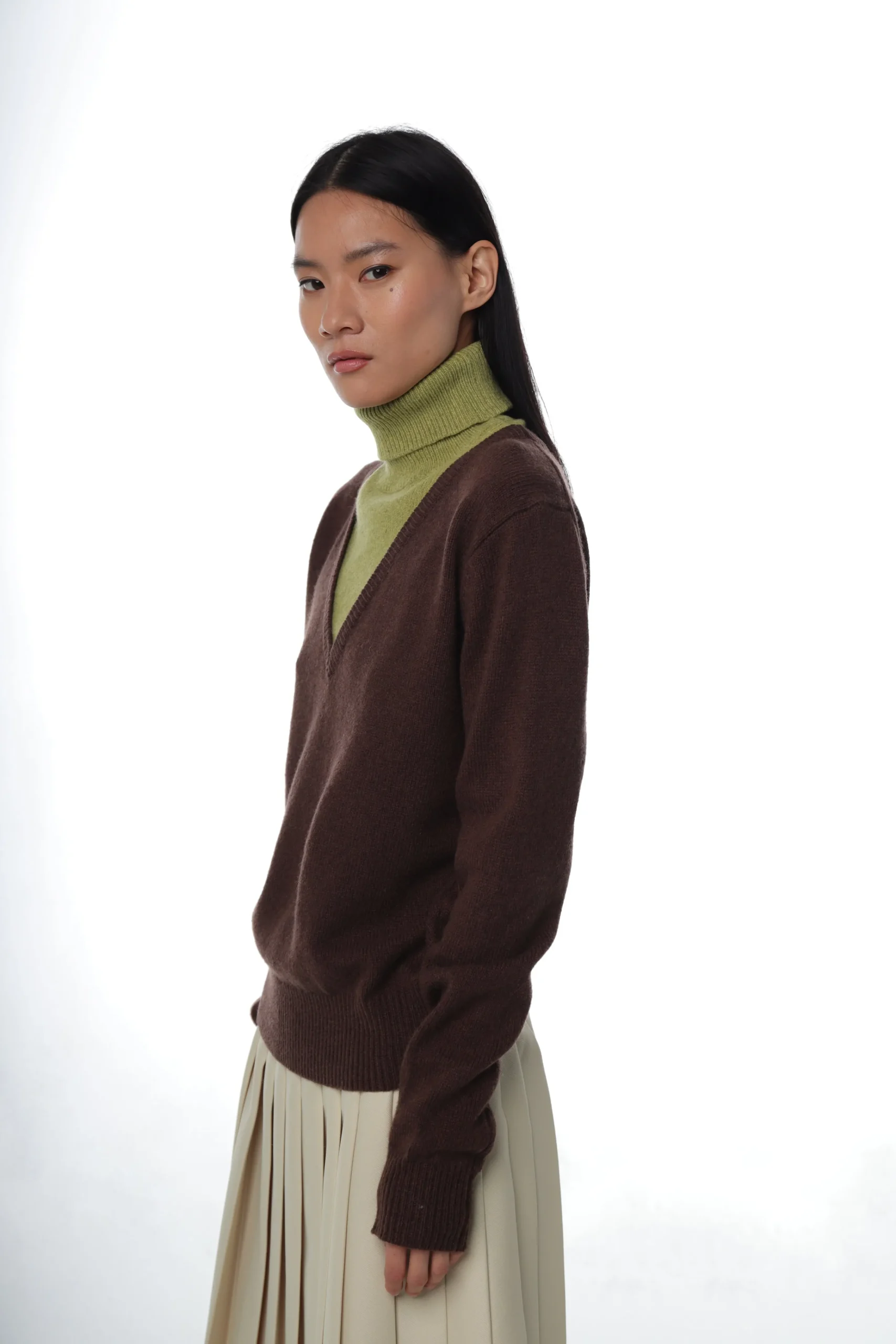 bamboo_sweater_in_brunette_2.webp SANDY LIANG BAMBOO SWEATER IN BRUNETTE> Knits