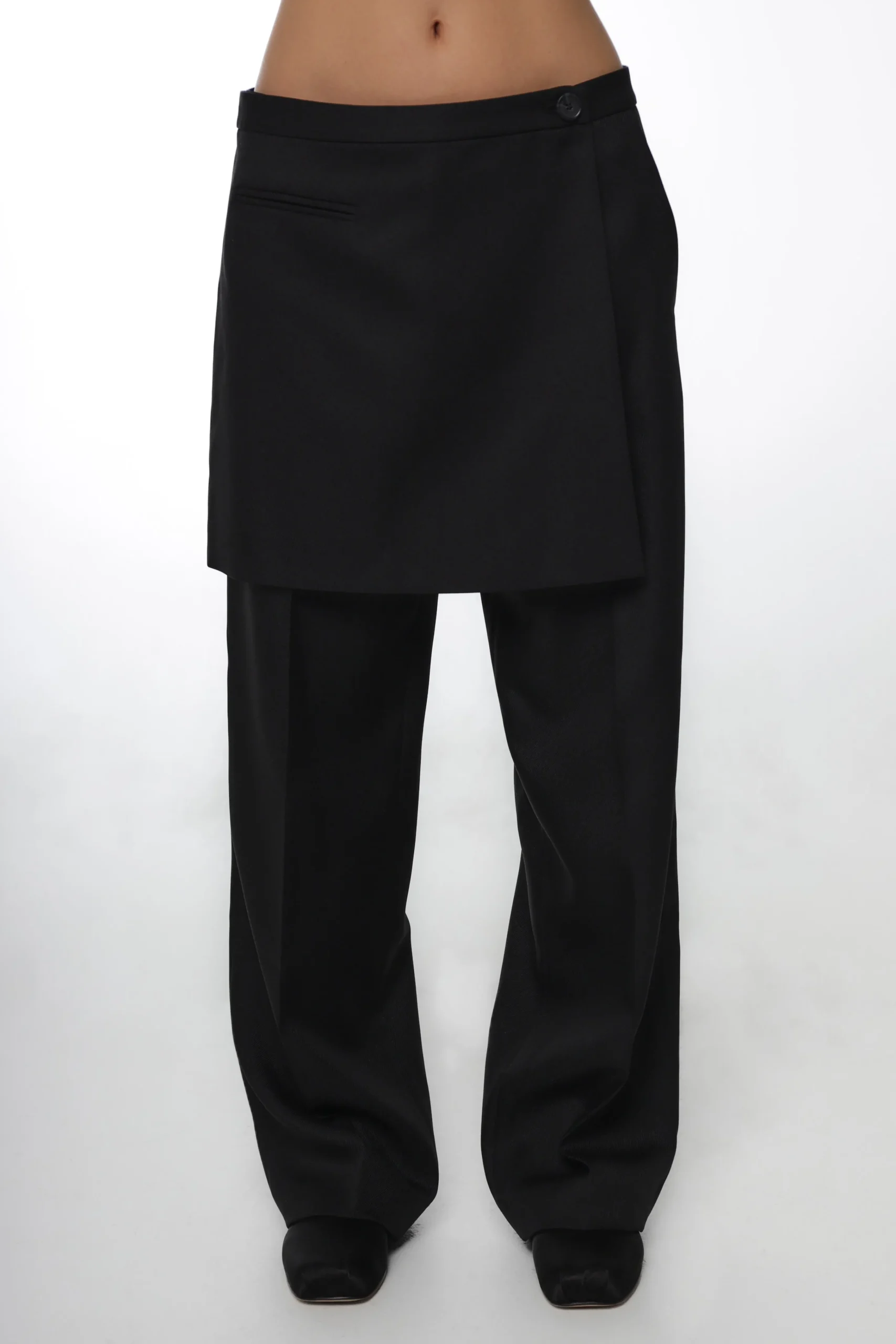 crosby_pant_in_black_2.webp SANDY LIANG CROSBY PANT IN BLACK> Uniform | Pants