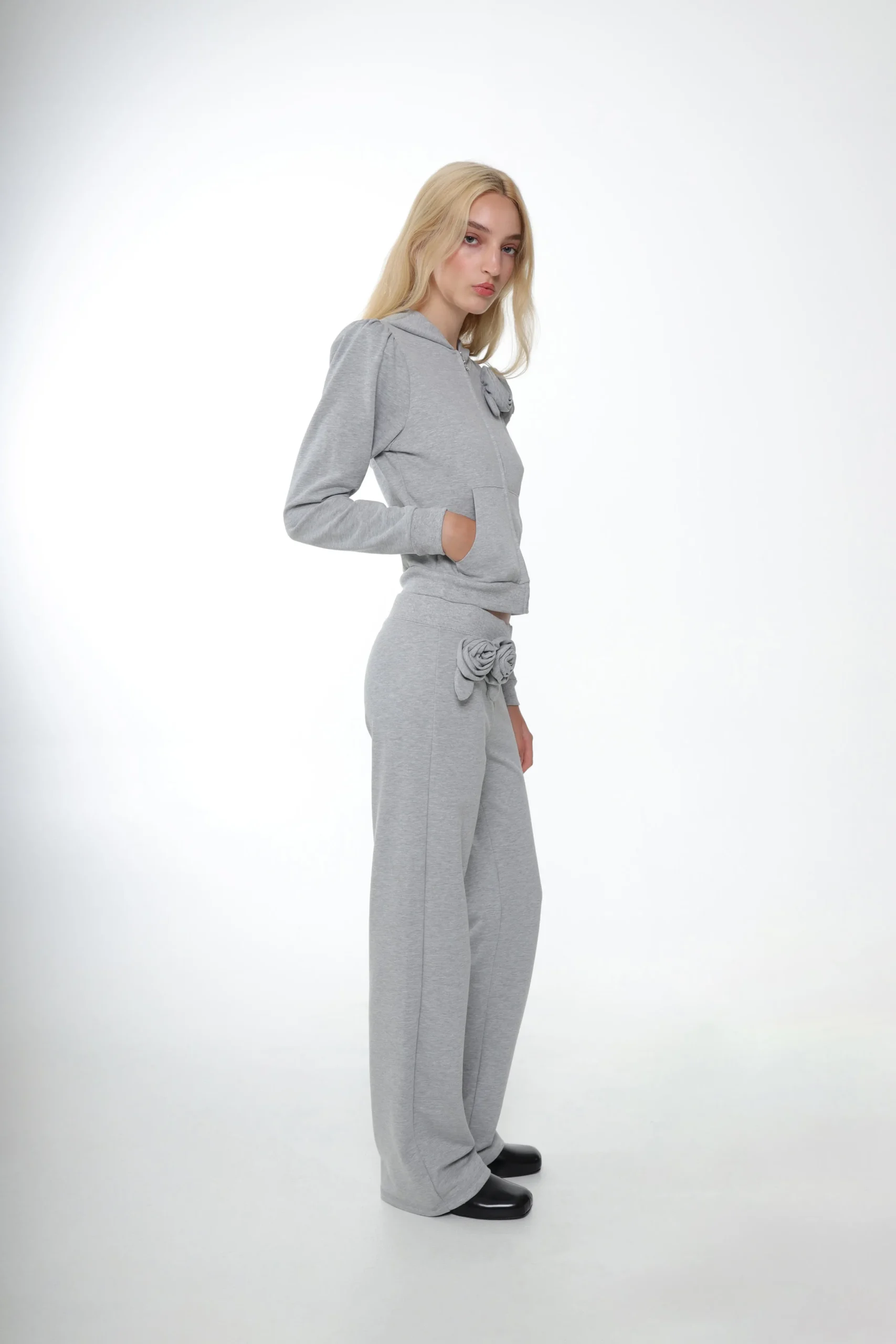 hilton_sweatpants_in_heather_grey_2.webp SANDY LIANG HILTON SWEATPANTS IN HEATHER GREY> Pants