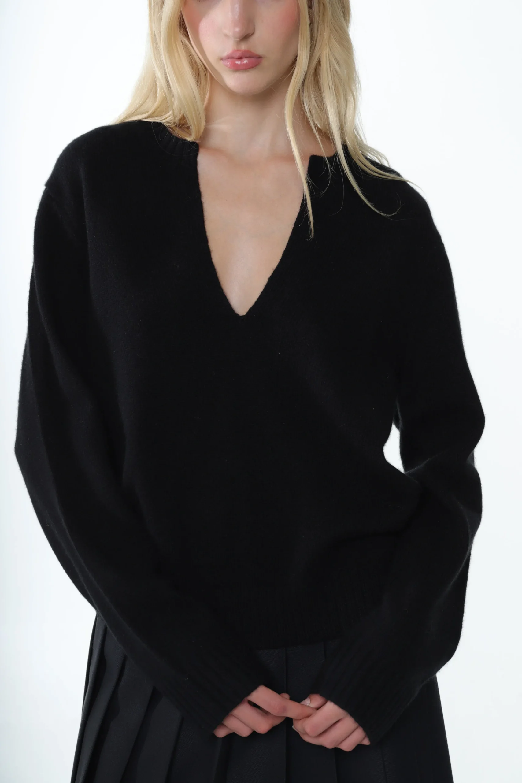 nesh_cashmere_sweater_in_black_3.webp SANDY LIANG NESH CASHMERE SWEATER IN BLACK> Knits