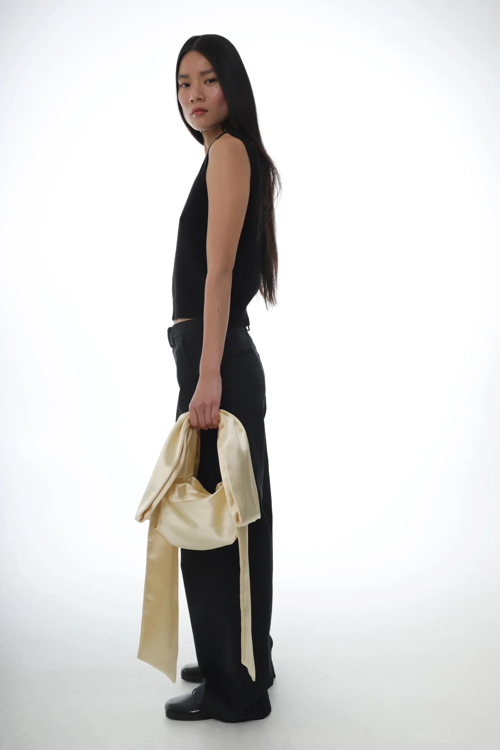 small_regalo_bag_in_butter_2.webp SANDY LIANG SMALL REGALO BAG IN BUTTER> Shoulder