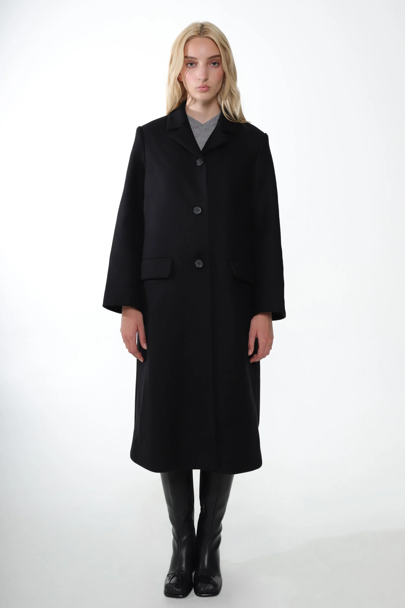 SANDY LIANG SOYA COAT IN BLACK> Outerwear