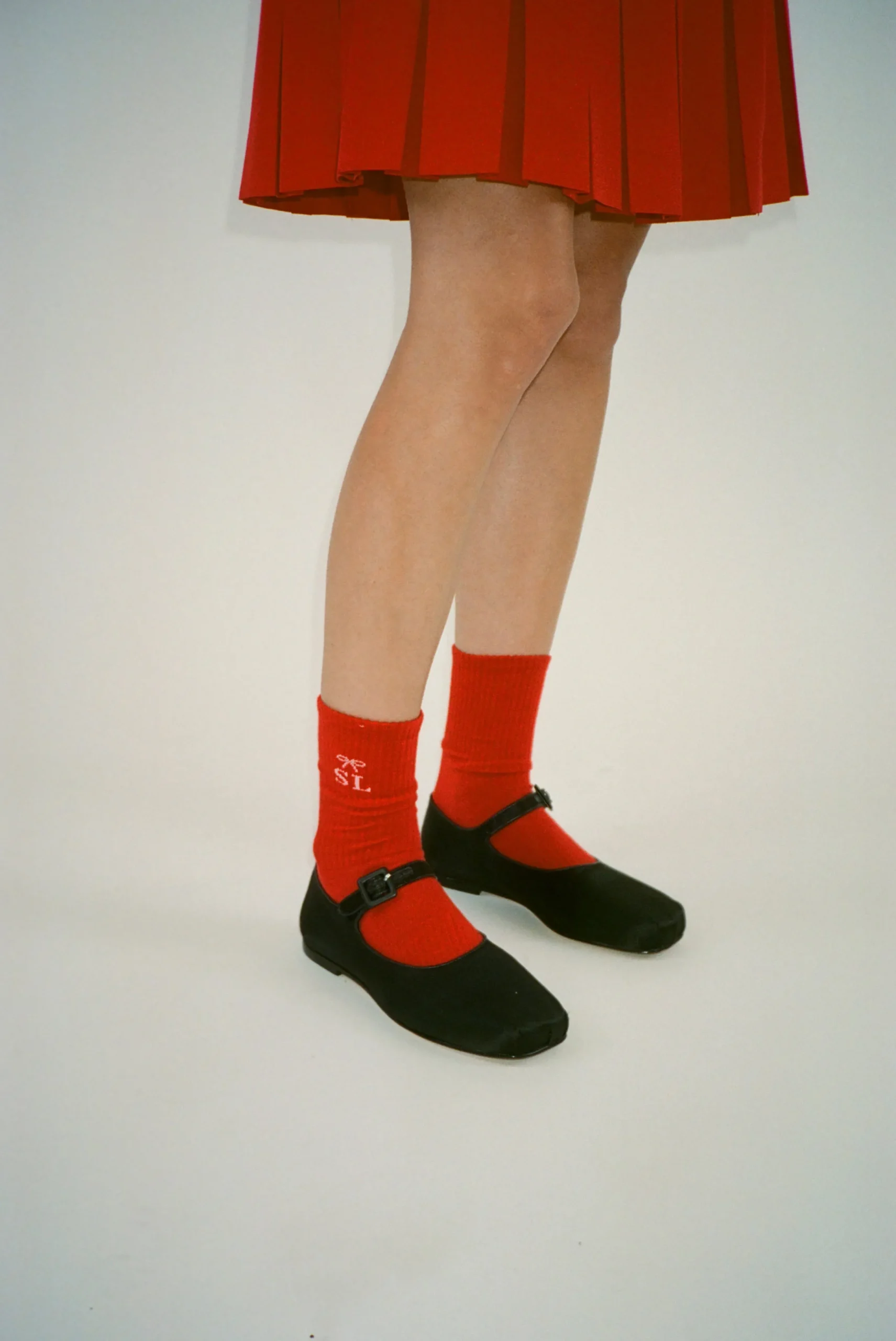 sport_monogram_sock_in_red_2.webp SANDY LIANG SPORT MONOGRAM SOCK IN RED> Uniform | Socks
