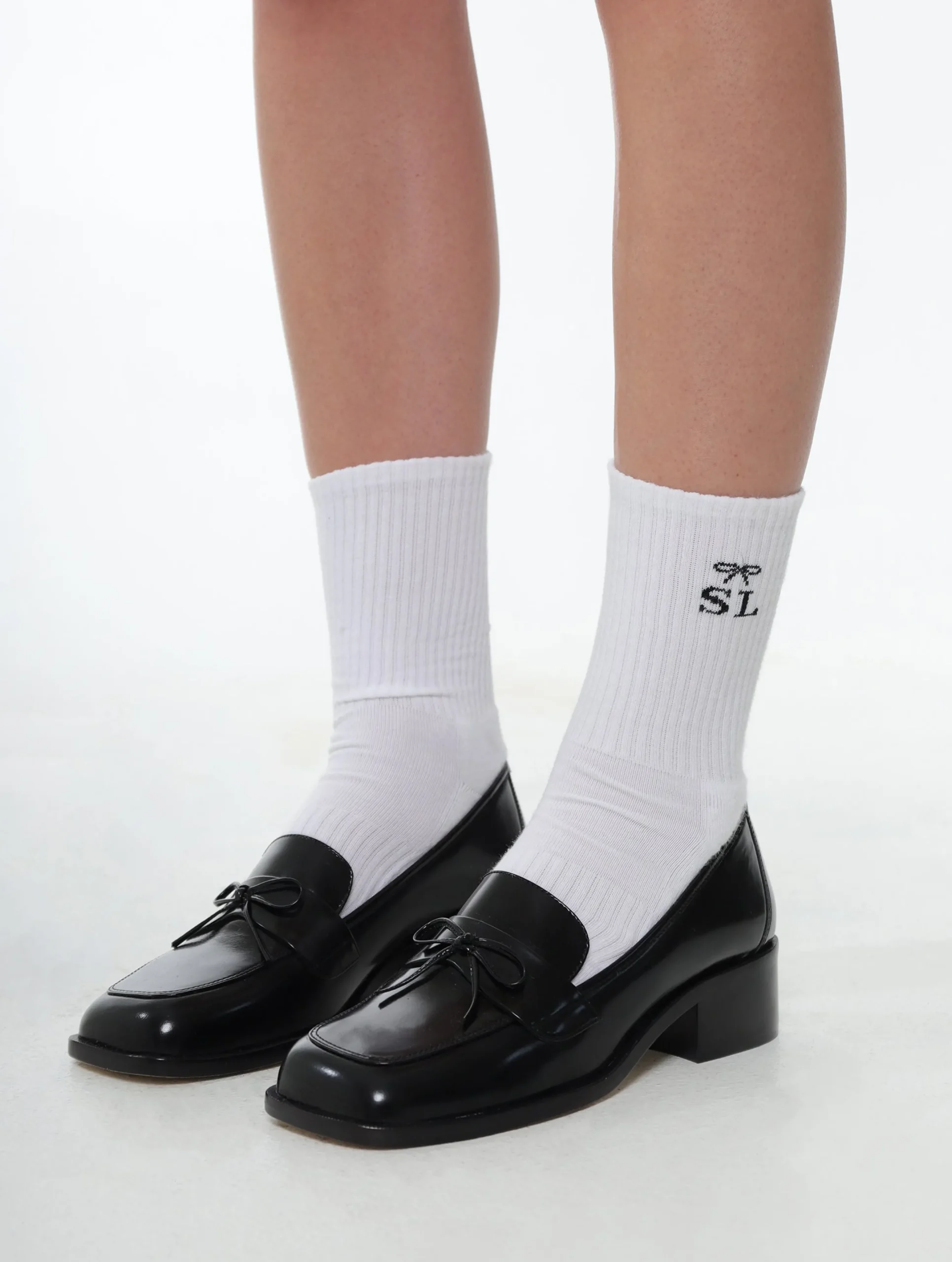 sport_monogram_sock_in_white_2.webp SANDY LIANG SPORT MONOGRAM SOCK IN WHITE> Uniform | Socks