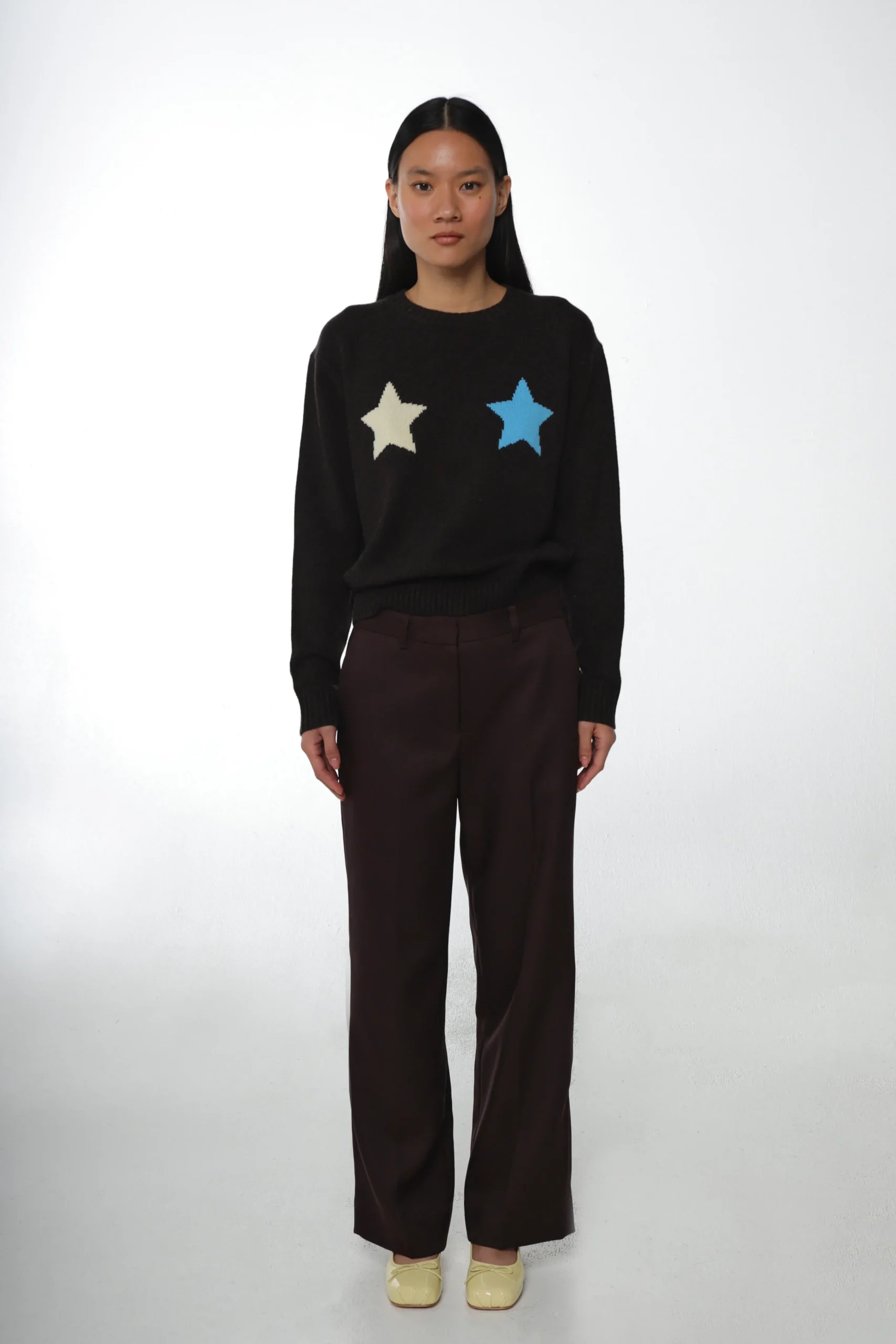 SANDY LIANG TROIS SWEATER IN DARK BROWN> Knits